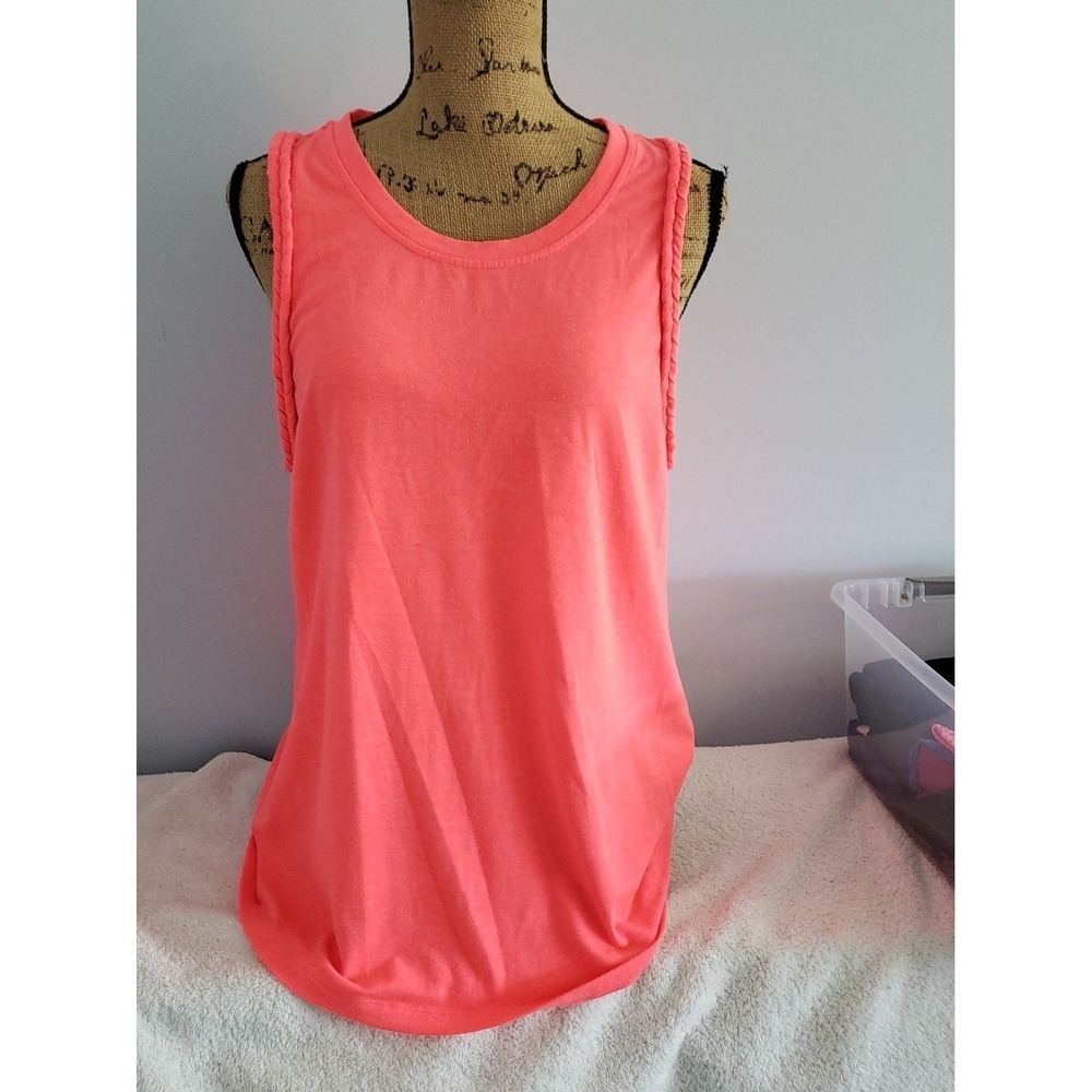 000 Uniquely Lorn‎ A Jane Womans Tank Top Size Large